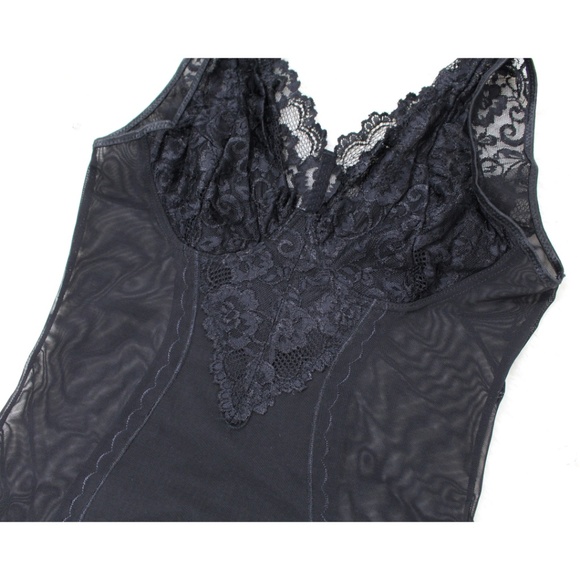 Magic Curves Lace Camisole Slimming Shapewear - Picture 4 of 8